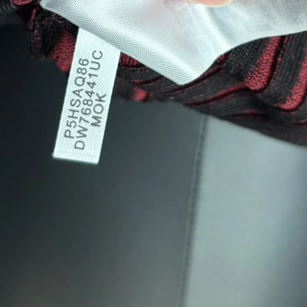 DKNY Black and Red Striped Short Sleeve Top, Shell, form-fitted, stretch - Picture 13 of 13